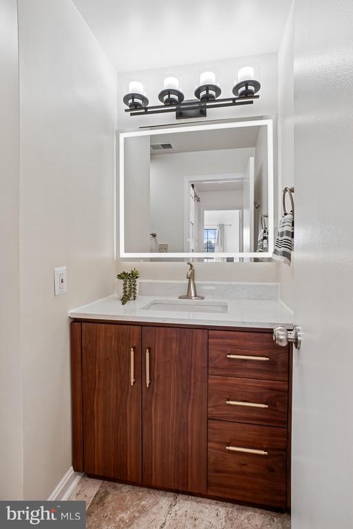 6931 MARY CAROLINE CIRCLE Unit: I