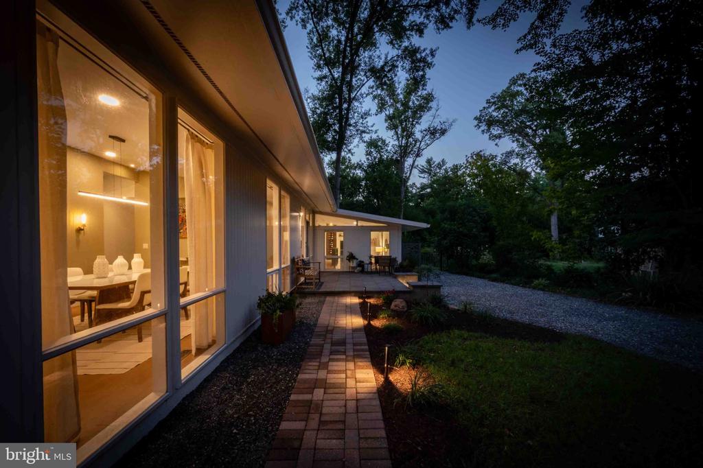 2400 SHERWOOD HALL LANE