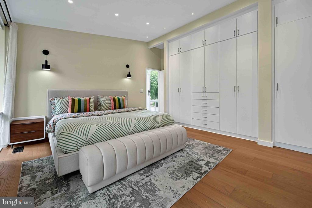 2400 SHERWOOD HALL LANE