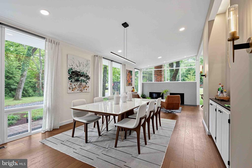 2400 SHERWOOD HALL LANE