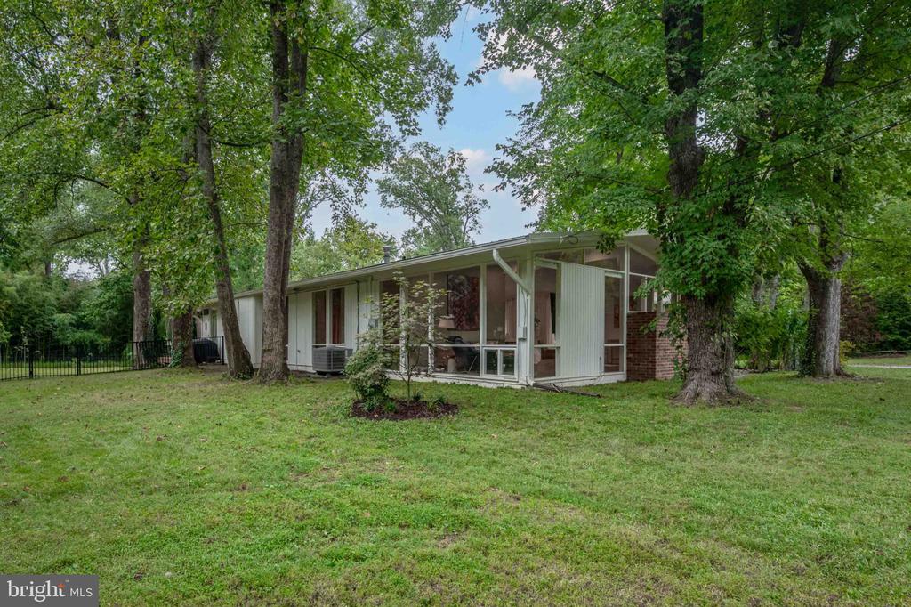 2400 SHERWOOD HALL LANE