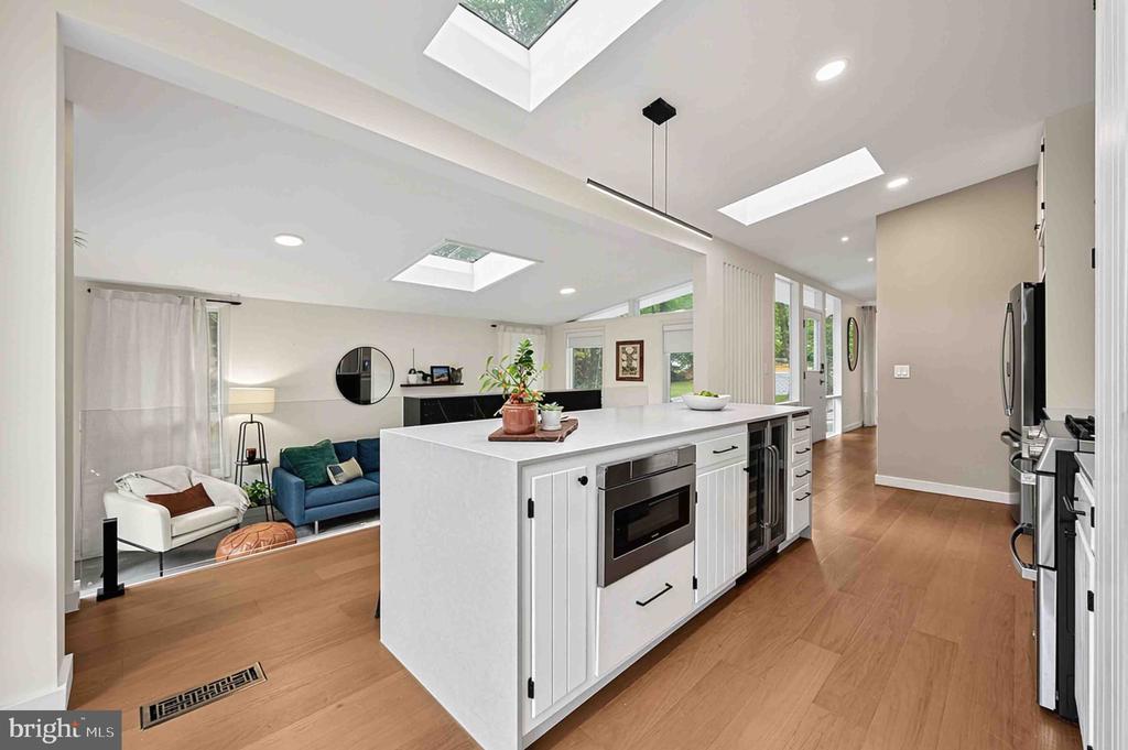 2400 SHERWOOD HALL LANE