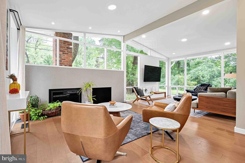 2400 SHERWOOD HALL LANE