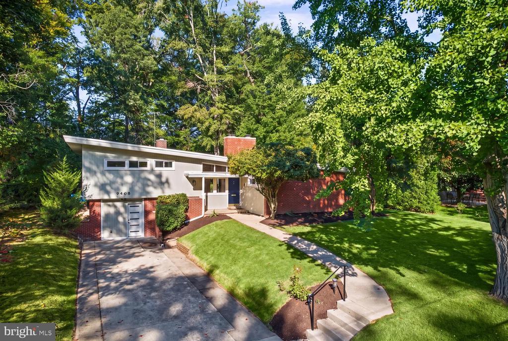 9408 FOREST HAVEN DRIVE