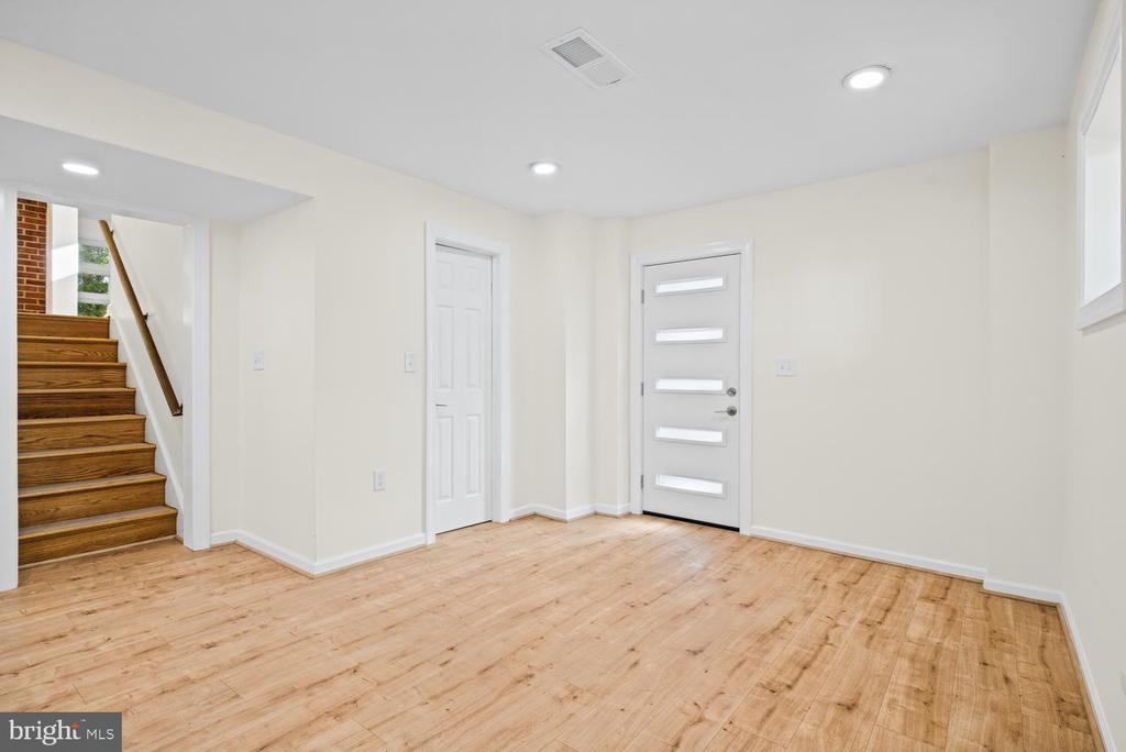 9408 FOREST HAVEN DRIVE