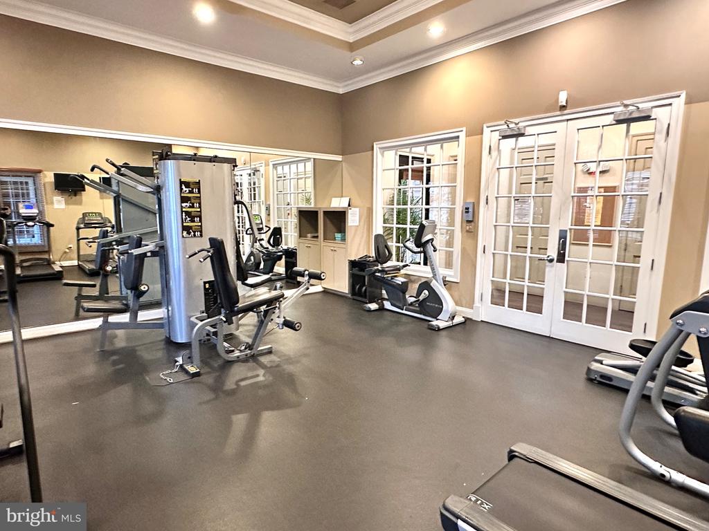 3015 NICOSH CIRCLE Unit: 2108