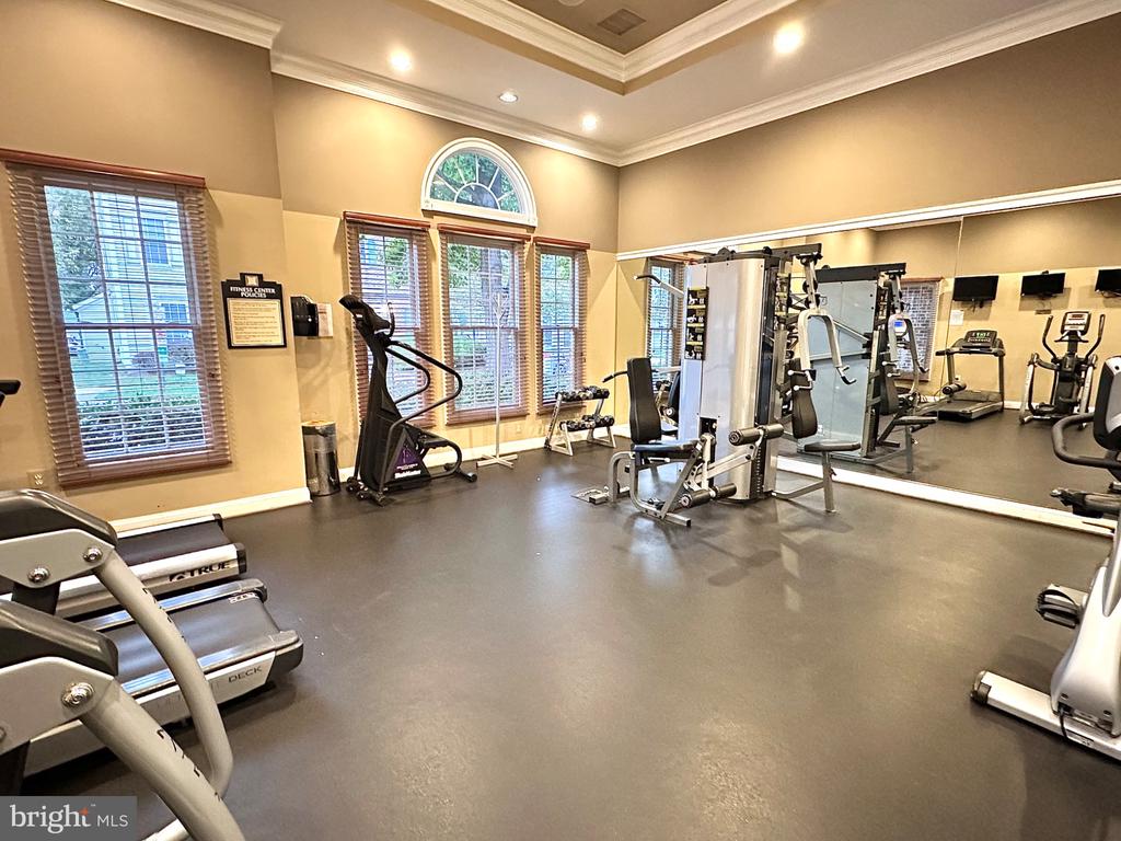 3015 NICOSH CIRCLE Unit: 2108