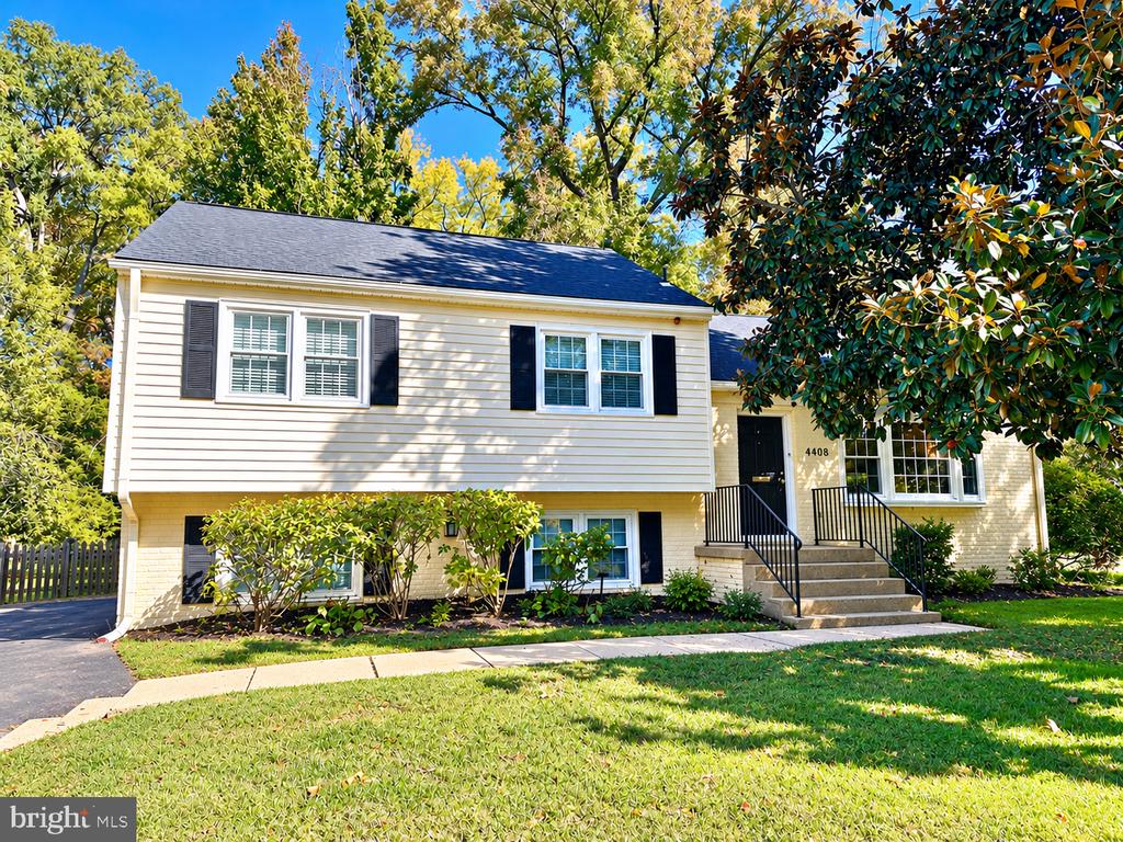 4408 TARPON LANE