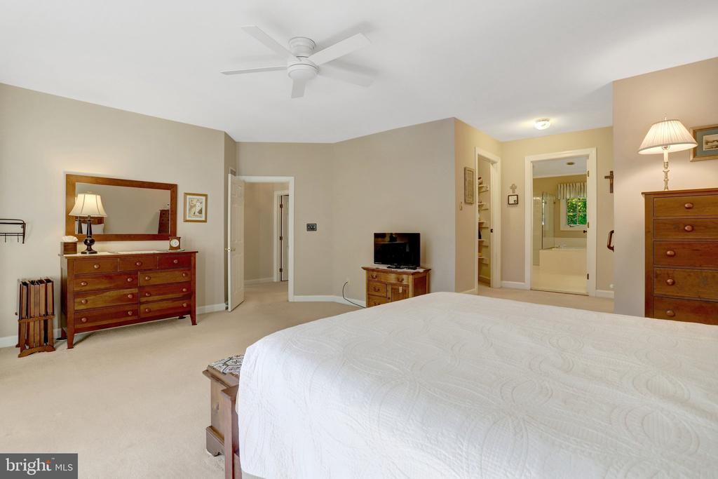 6422 CALEB COURT