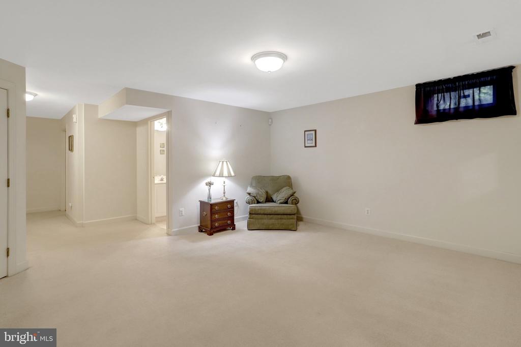 6422 CALEB COURT