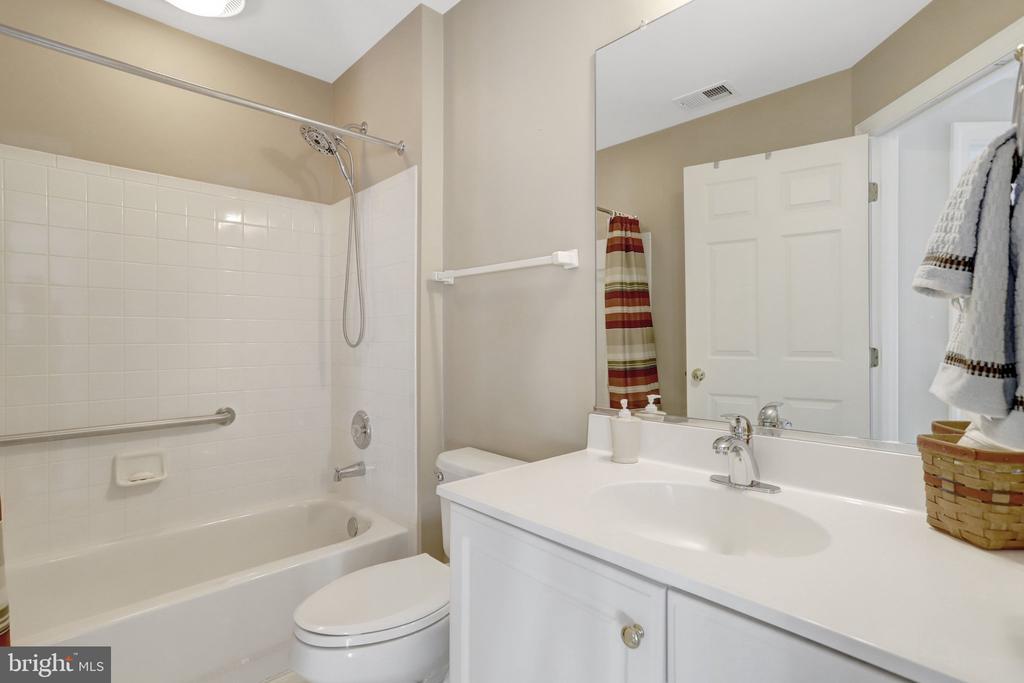 6422 CALEB COURT