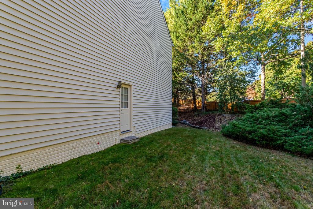 6422 CALEB COURT
