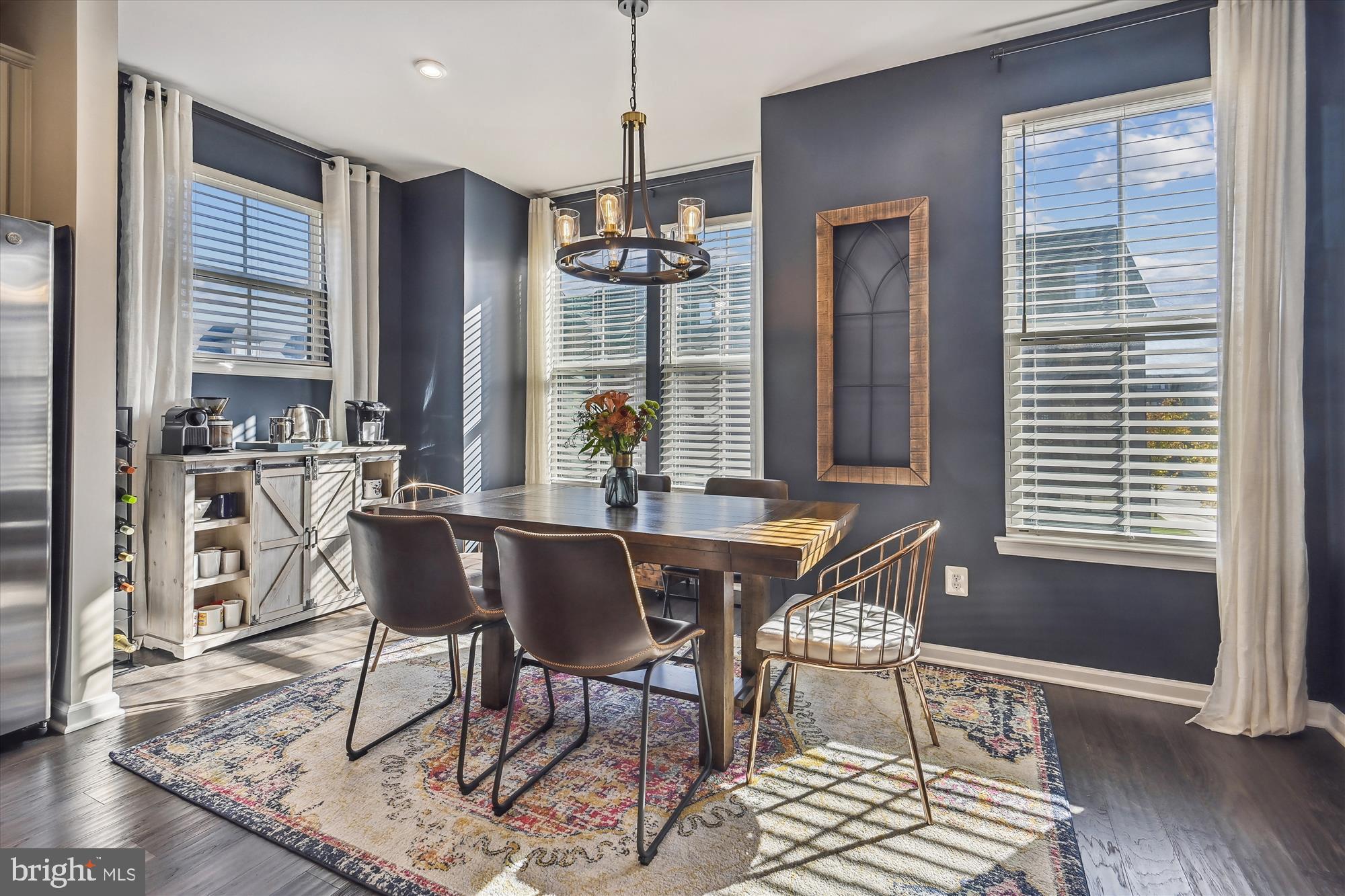 43498 Apple Orchard Sq