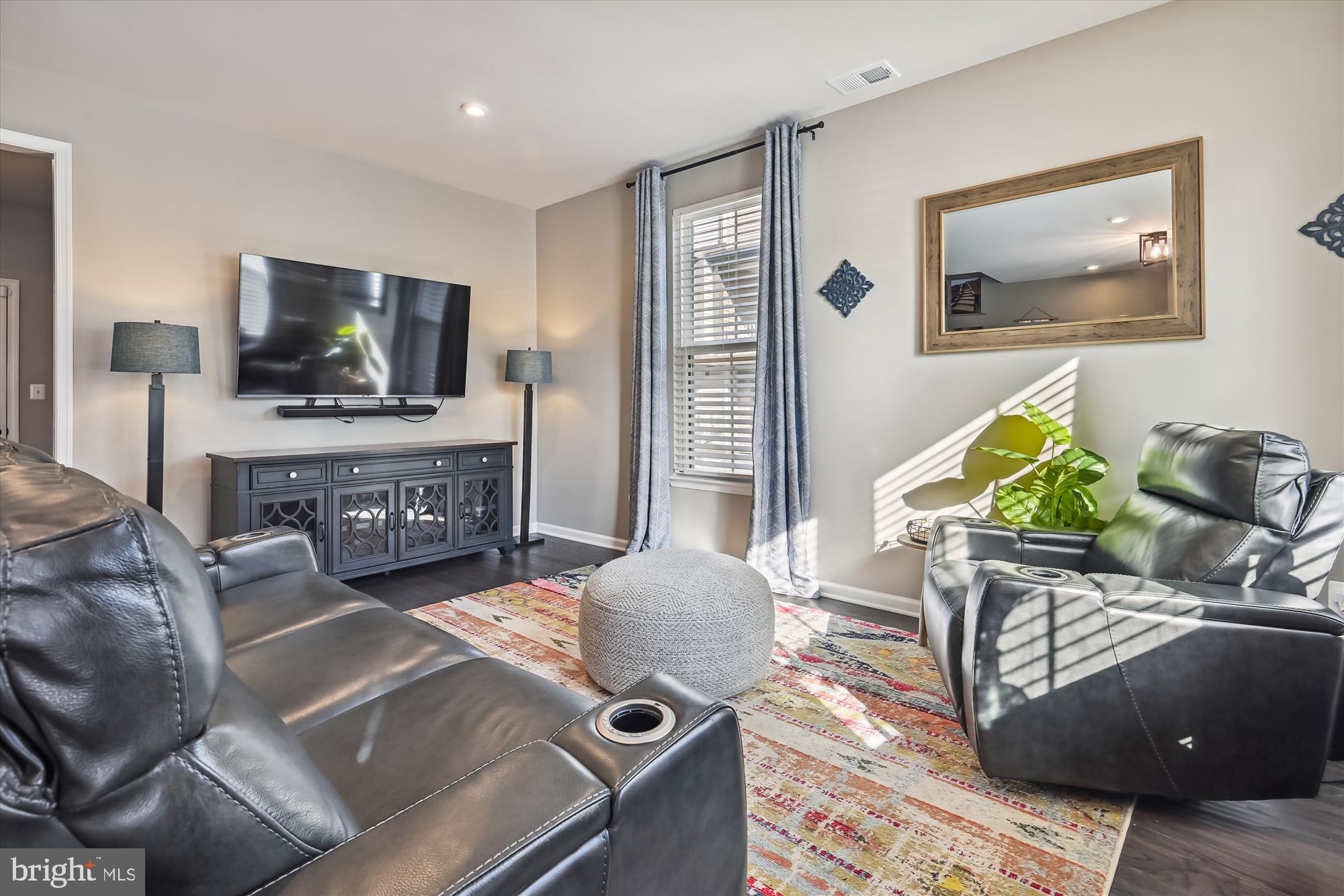 43498 Apple Orchard Sq