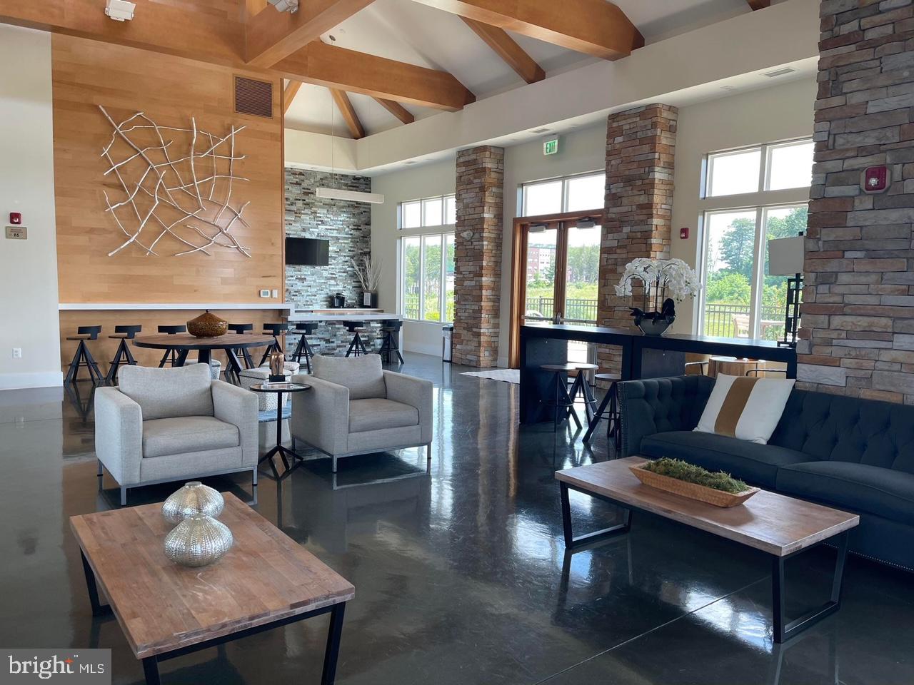 43498 Apple Orchard Sq
