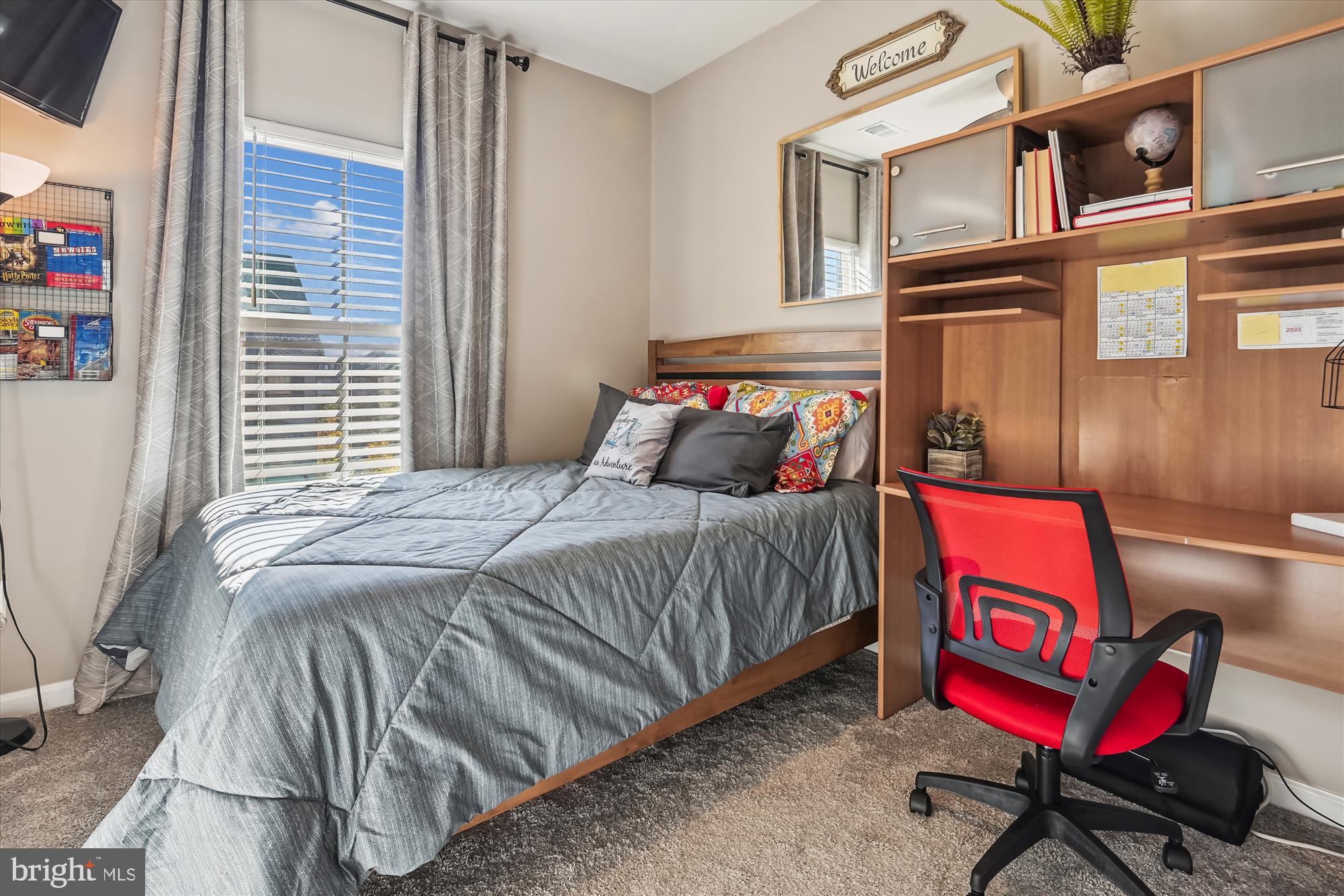 43498 Apple Orchard Sq