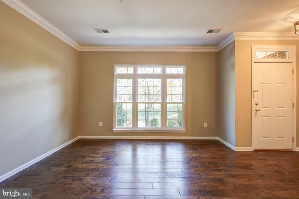 42305 ONYX TERRACE