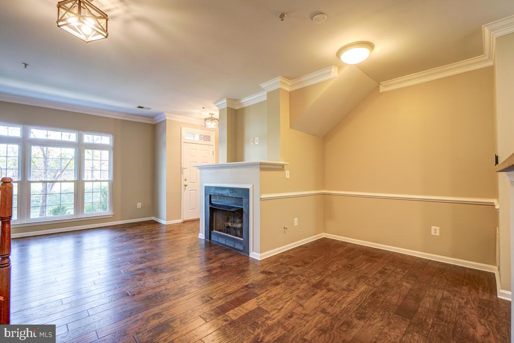 42305 ONYX TERRACE