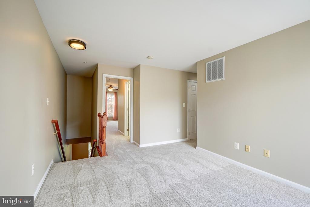 42305 ONYX TERRACE