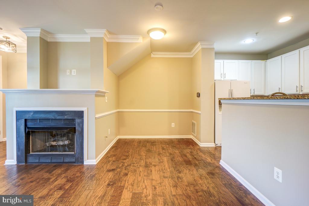 42305 ONYX TERRACE