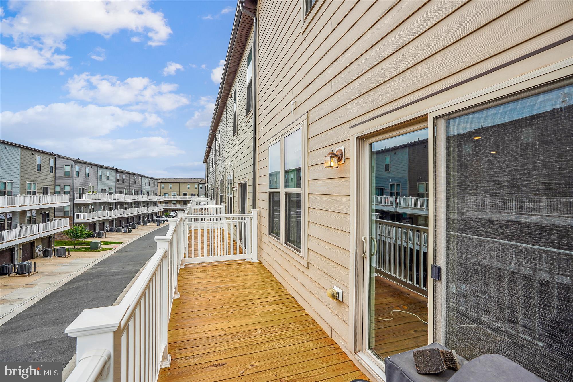 10436 RATCLIFFE TRAIL