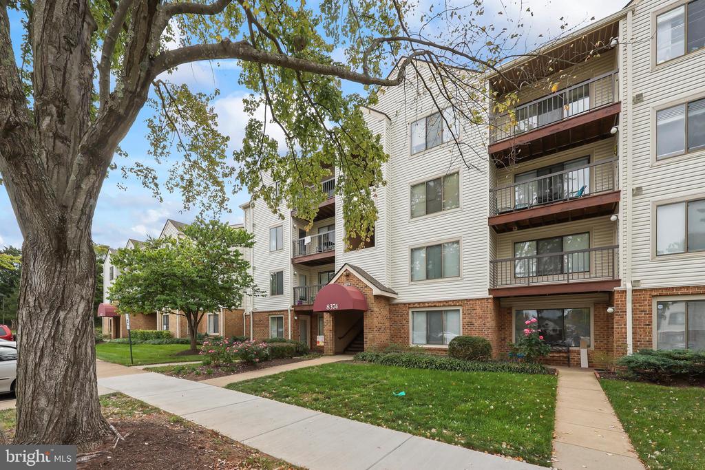 8374 BUTTRESS LANE 402