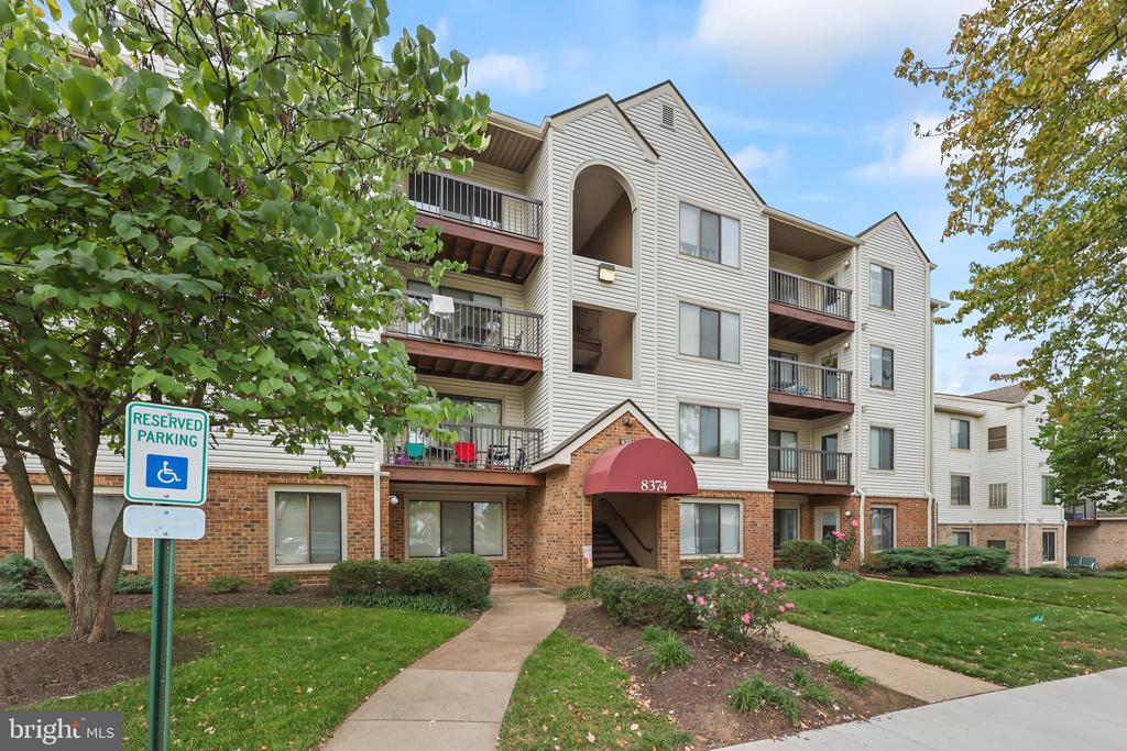 8374 BUTTRESS LANE 402