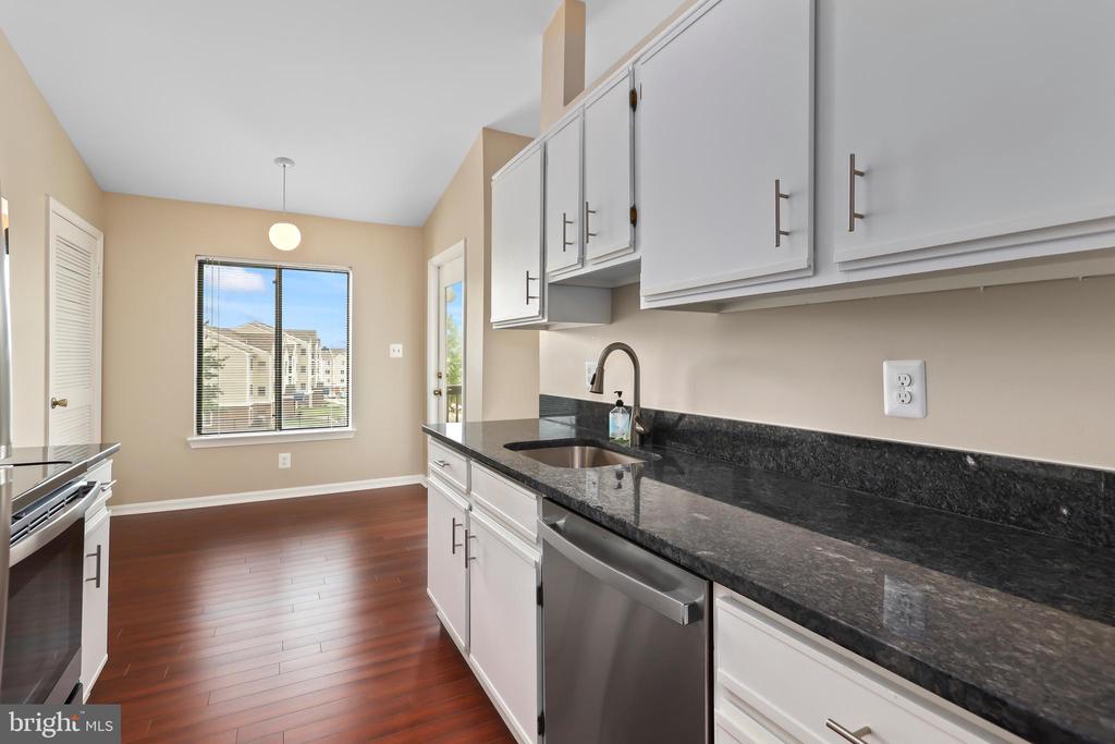 8374 BUTTRESS LANE 402