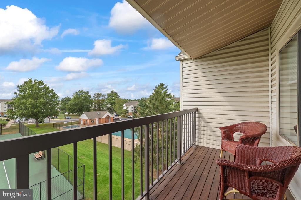 8374 BUTTRESS LANE 402