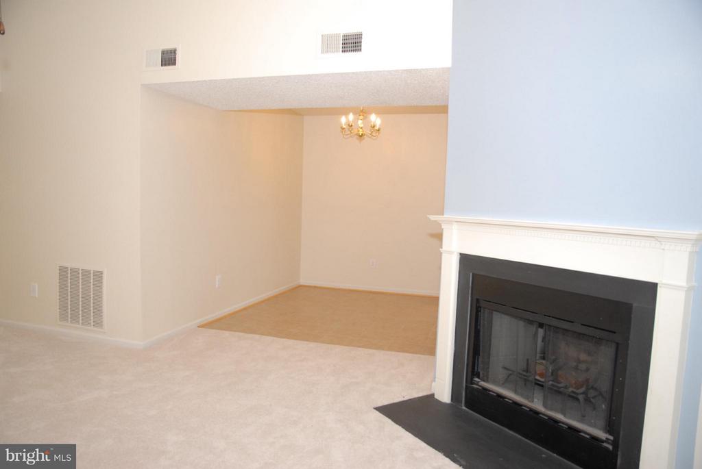 9230 NIKI PLACE 301