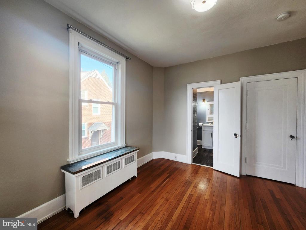 515 FOURTH STREET