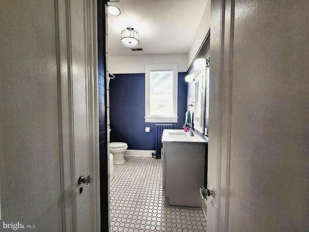 515 FOURTH STREET