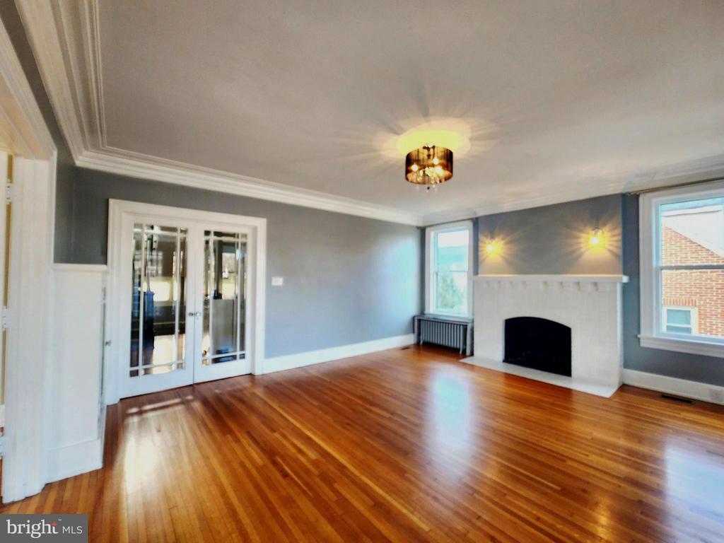 515 FOURTH STREET