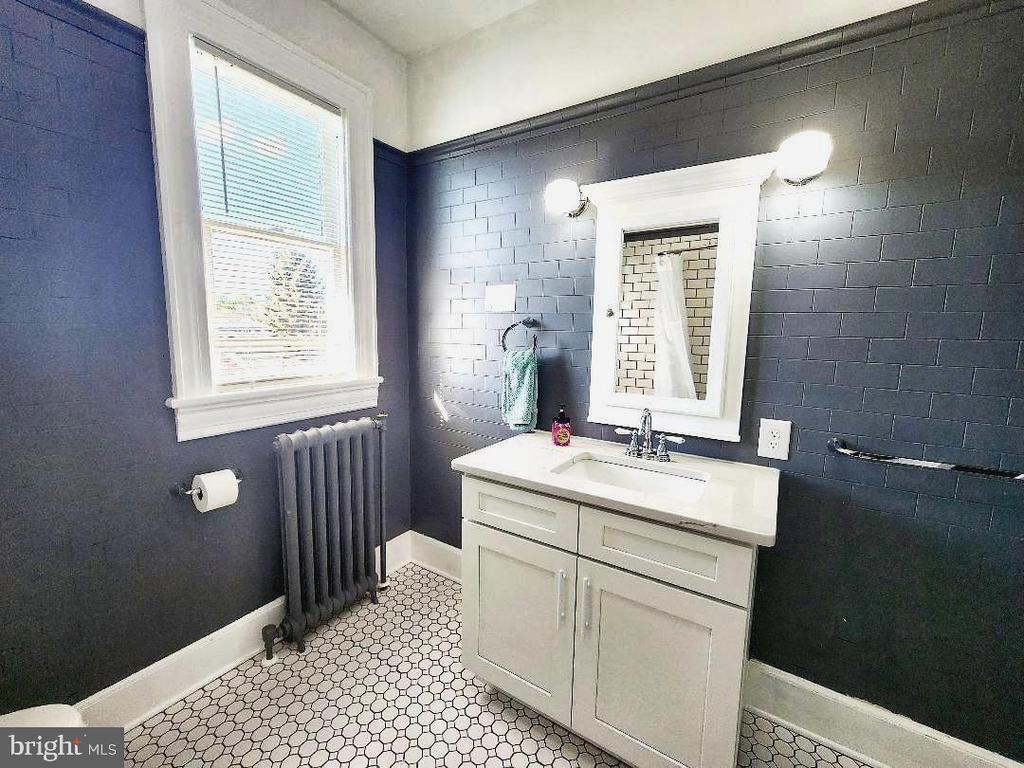 515 FOURTH STREET