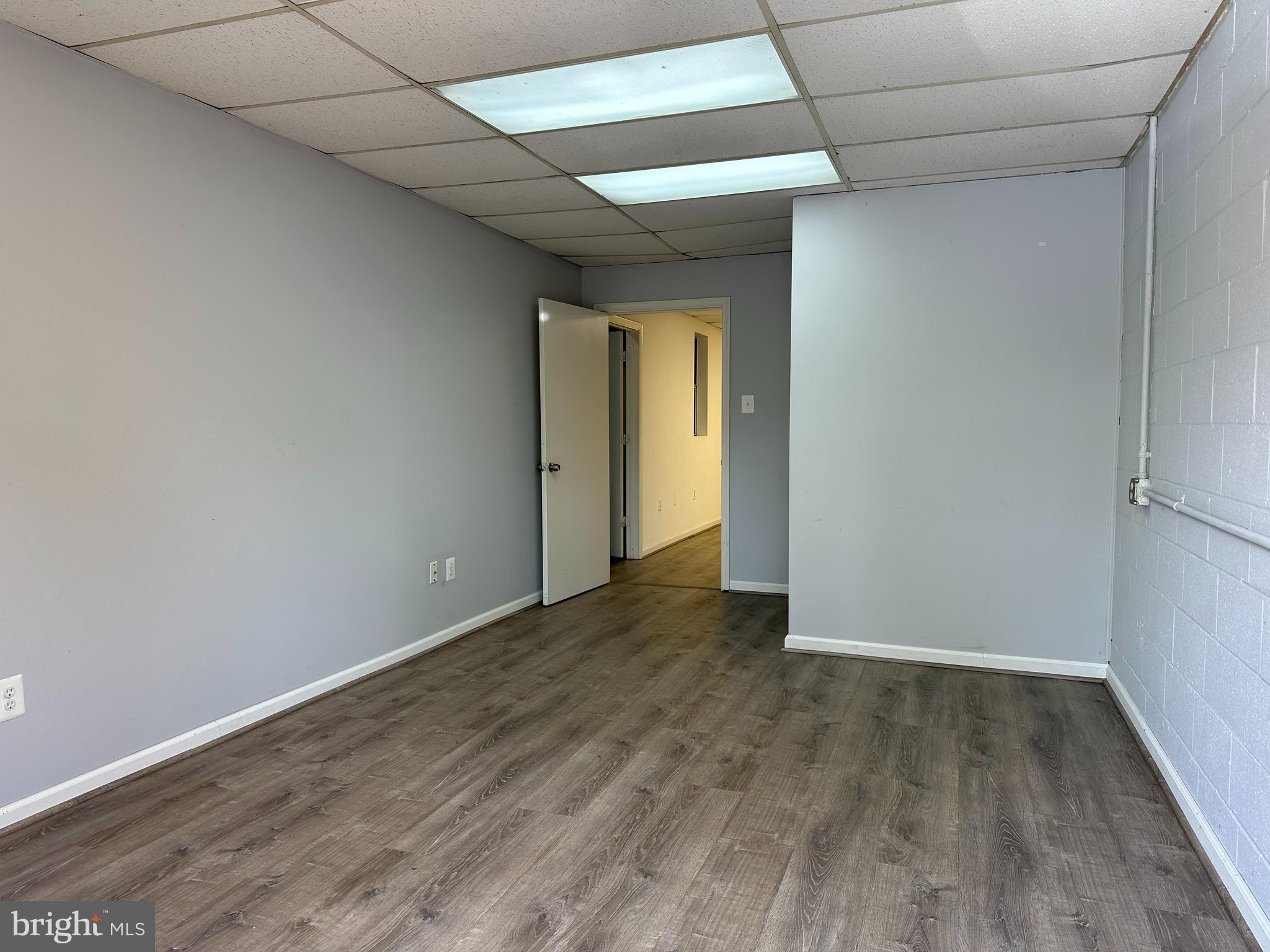 7501 GARY ROAD