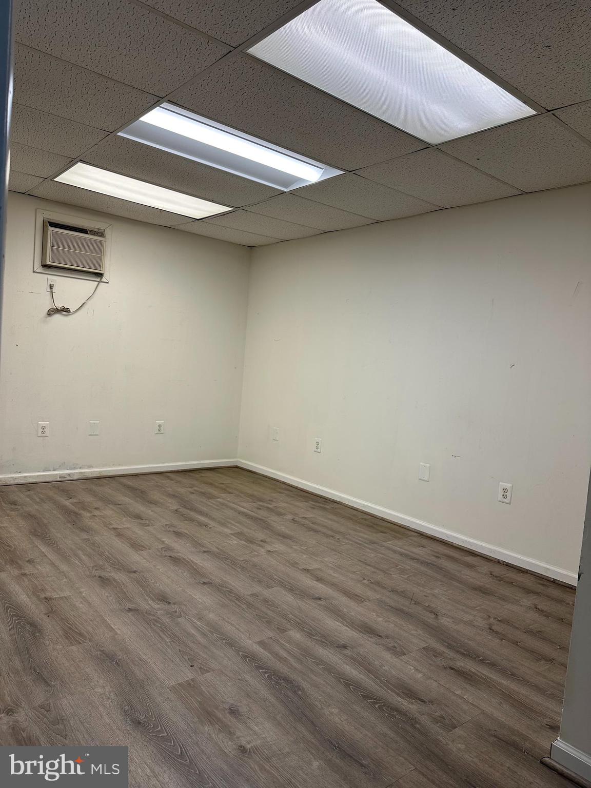 7501 GARY ROAD