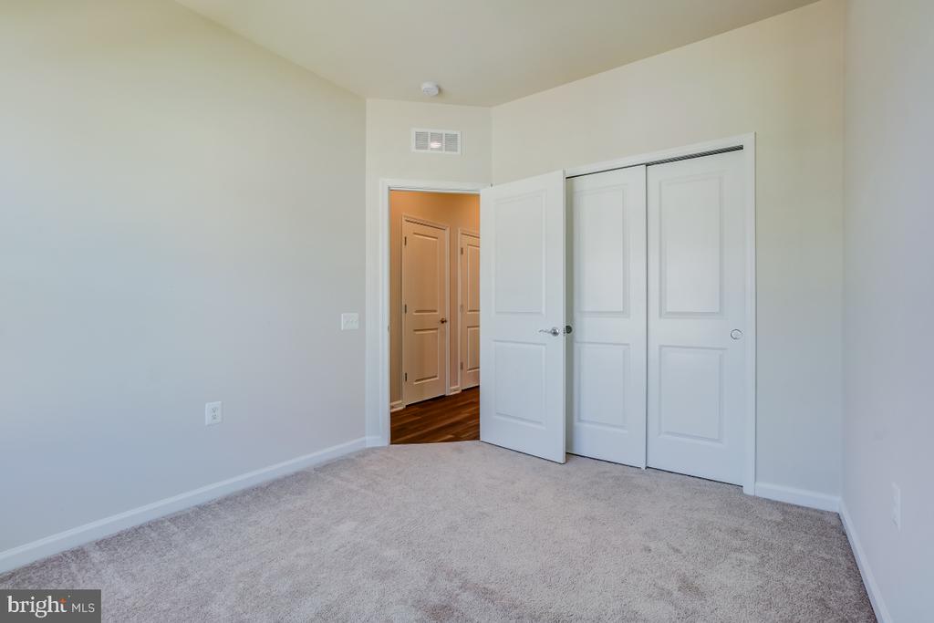 15057 JAXTON SQUARE LANE