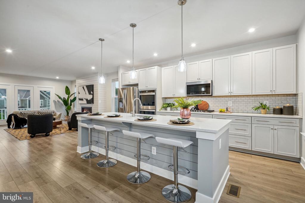 1494 MEADOWLARK GLEN ROAD