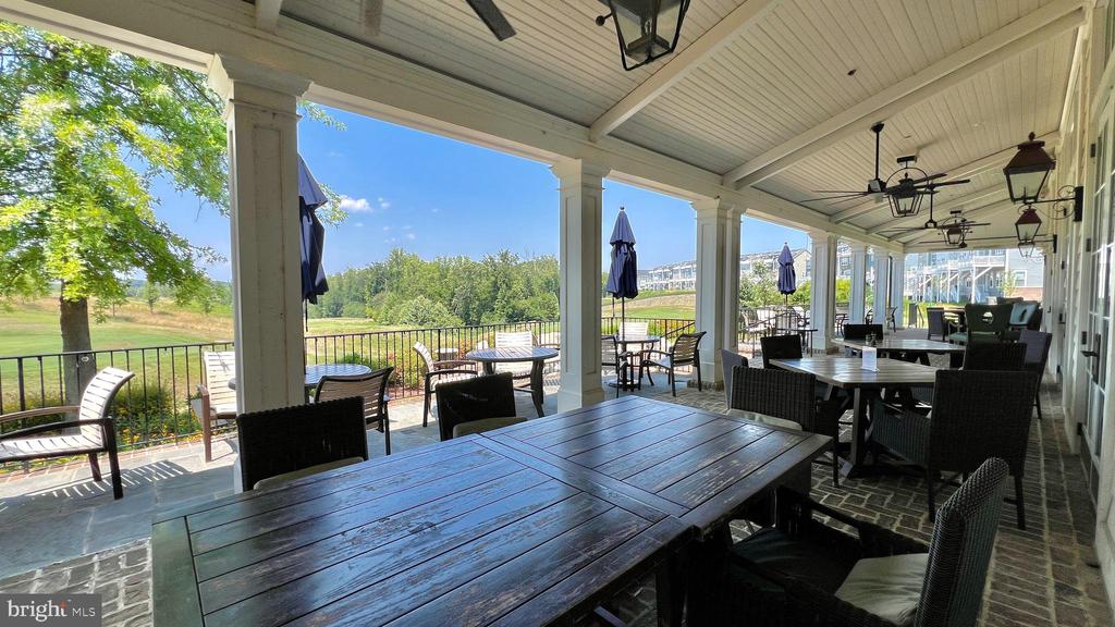 1494 MEADOWLARK GLEN ROAD