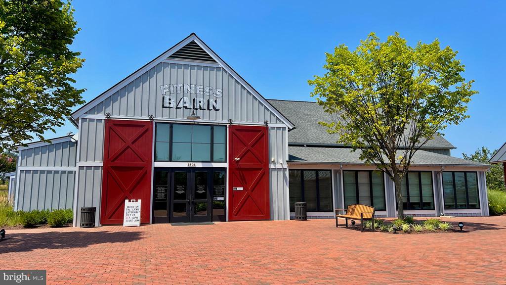 1494 MEADOWLARK GLEN ROAD
