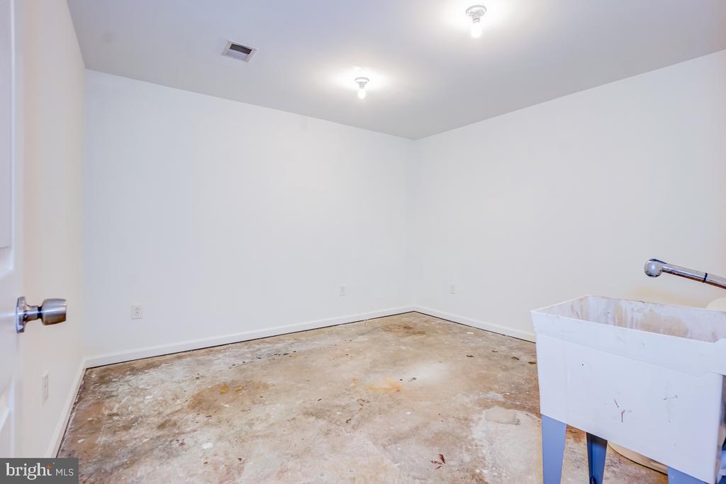 14013 BARLEY FIELD PLACE