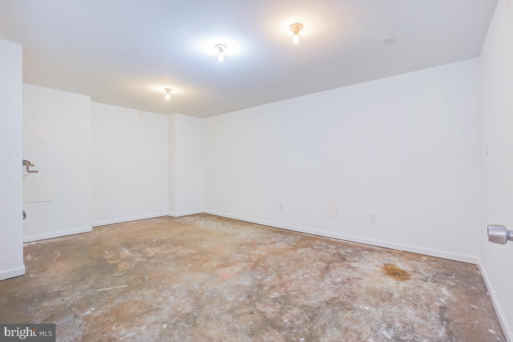 14013 BARLEY FIELD PLACE
