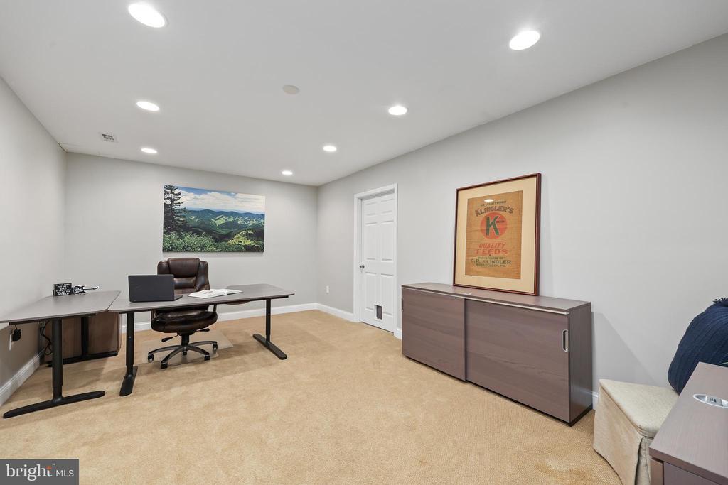 12782 LOST CREEK COURT