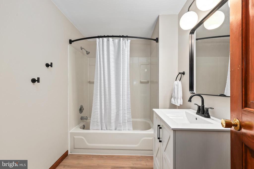 12782 LOST CREEK COURT