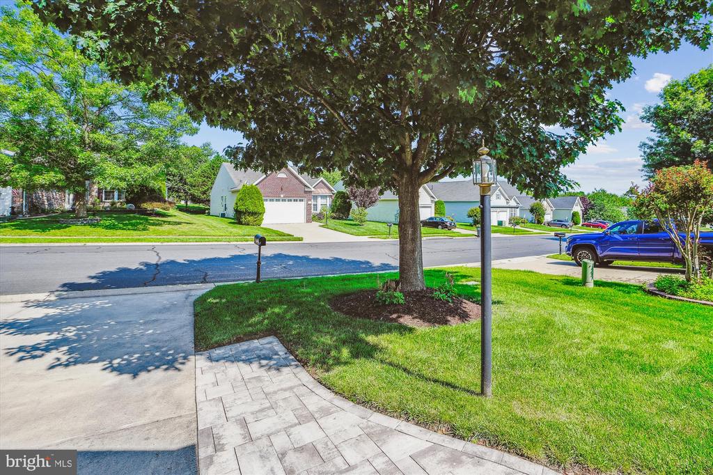 16916 FOUR SEASONS DRIVE
