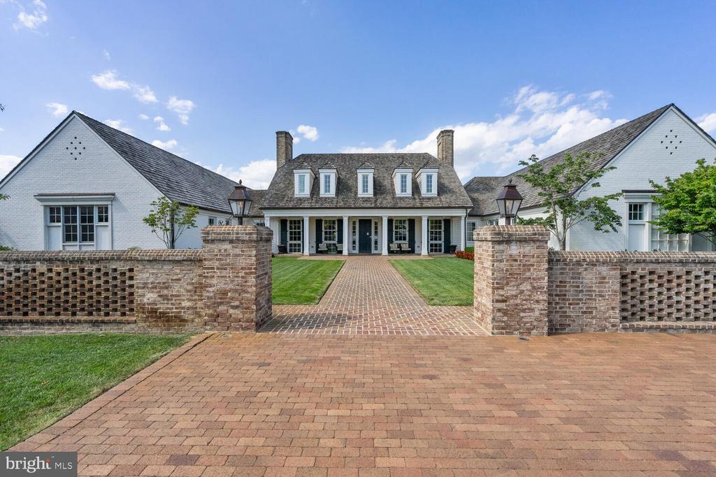 17300 TURNSTONE DRIVE