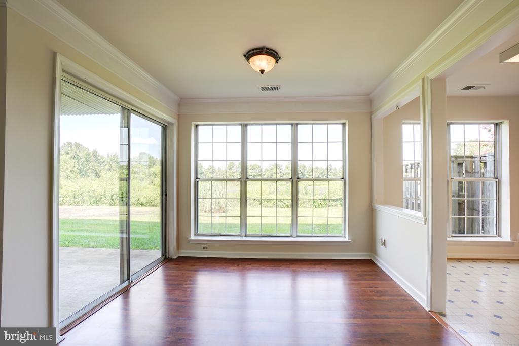 8068 STONEWALL BRIGADE COURT 101