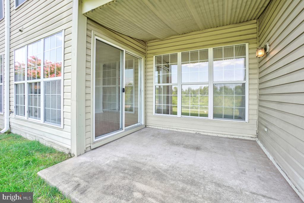 8068 STONEWALL BRIGADE COURT 101
