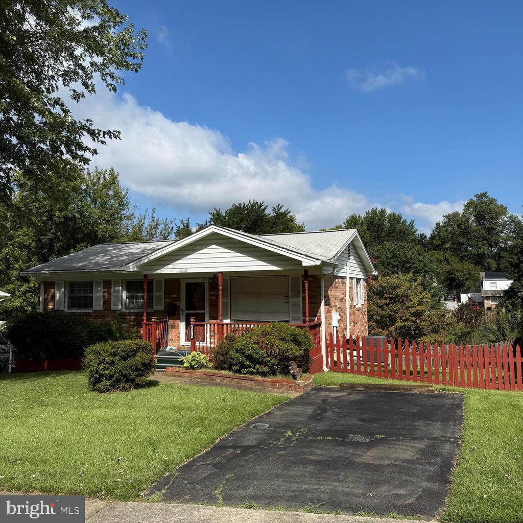 4228 HOFFMAN DRIVE