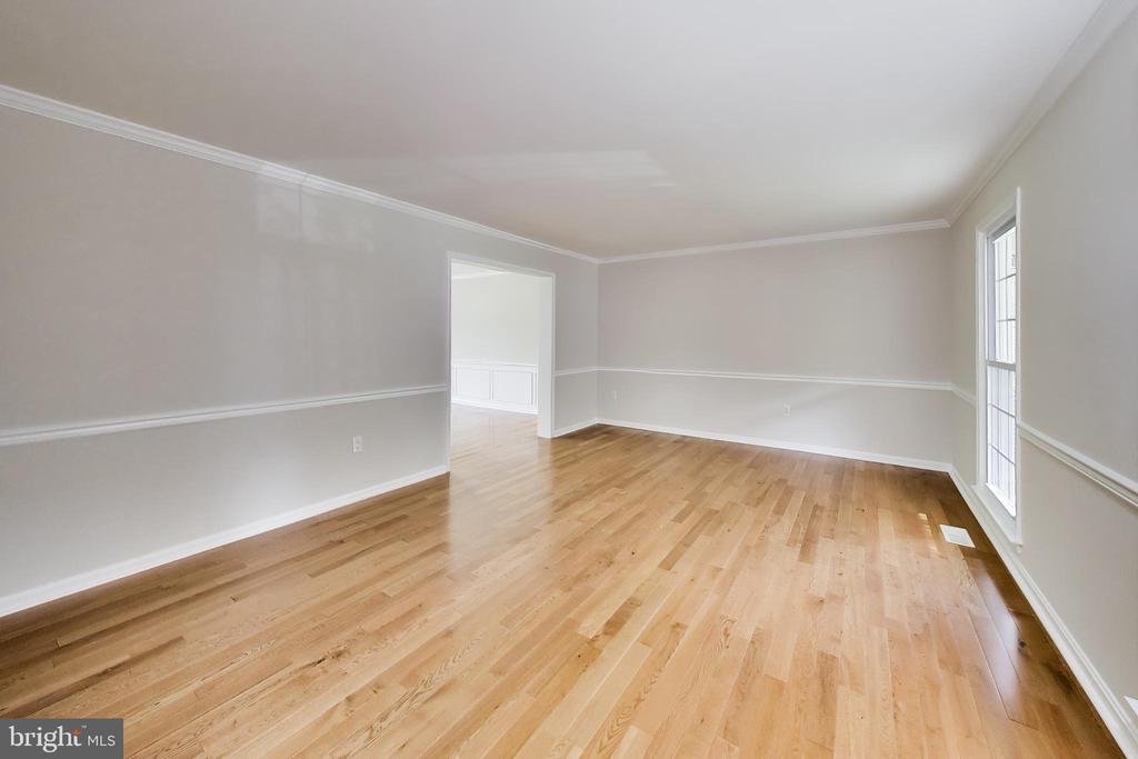 11815 TROIKA COURT